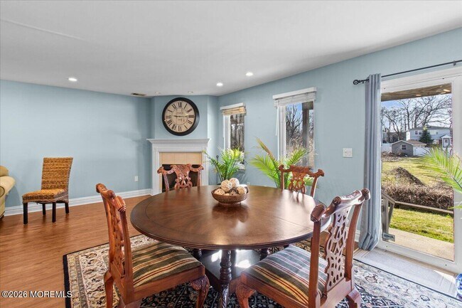 Building Photo - 26 Bayview Ct