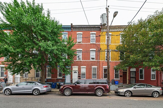 Building Photo - 530 N 32nd St