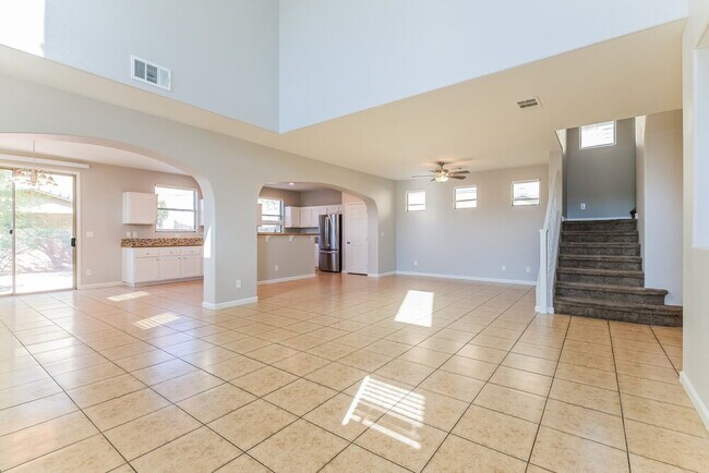 Building Photo - 3590 Bella Sovana Ct