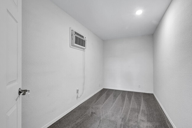 Building Photo - 125 Allsup St