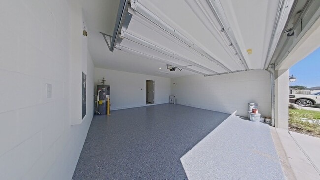 Building Photo - Beautiful New 4-Bedroom Home in Auburndale