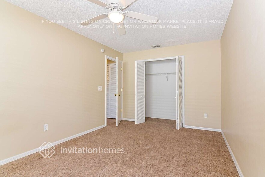 Building Photo - 6527 Steeplechase Dr