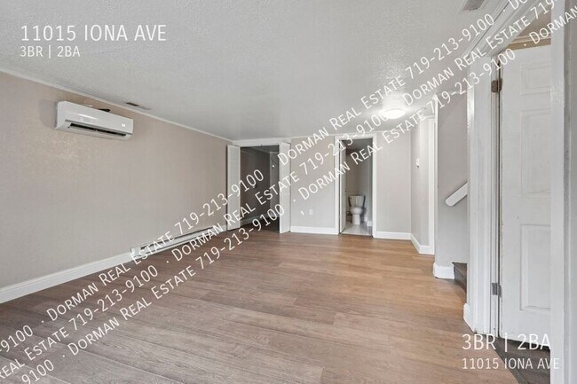 Building Photo - 11015 Iona Ave