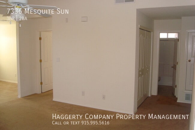 Building Photo - 7336 Mesquite Sun Ln