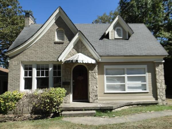 Primary Photo - 3430 N Cypress St