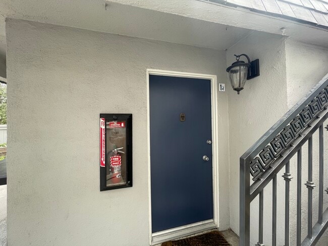 Building Photo - 8131 San Angelo Dr