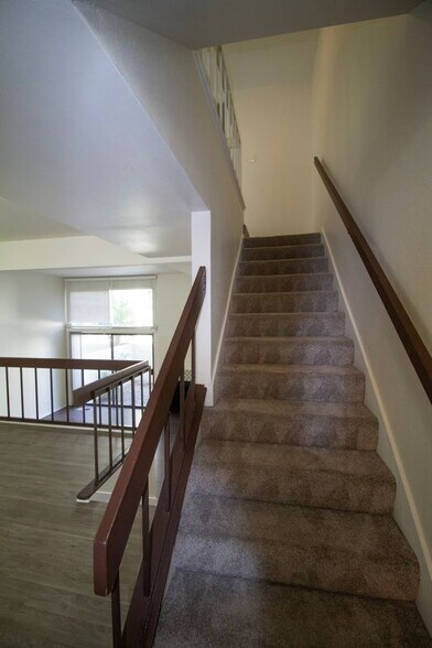 Building Photo - 6204 Shoup Ave