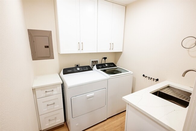 Building Photo - 42 S Waxberry Rd