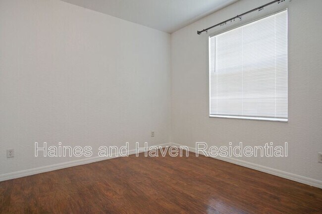 Building Photo - 12201 Indian Creek Dr
