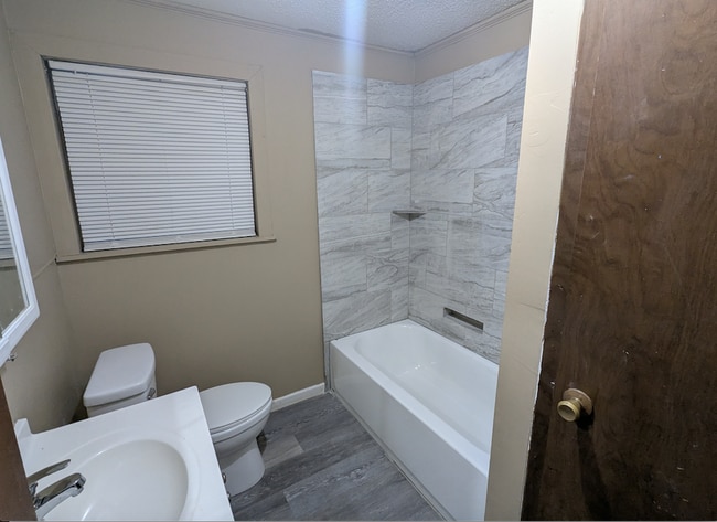 Building Photo - 1131 Ave C