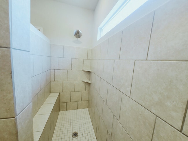Building Photo - 5311 Saunter Ln
