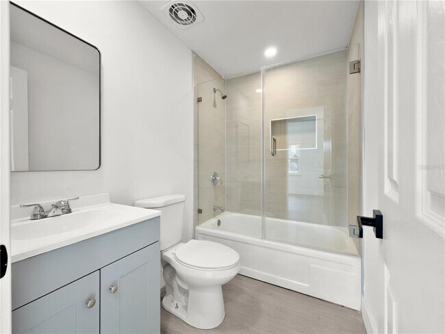 Building Photo - 941 Kathy St