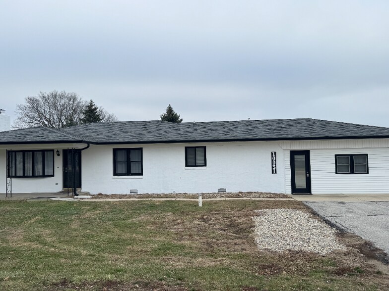 Building Photo - 10031 126th St