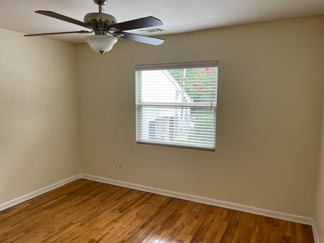 Building Photo - 1549 Stone Gate Ln SE