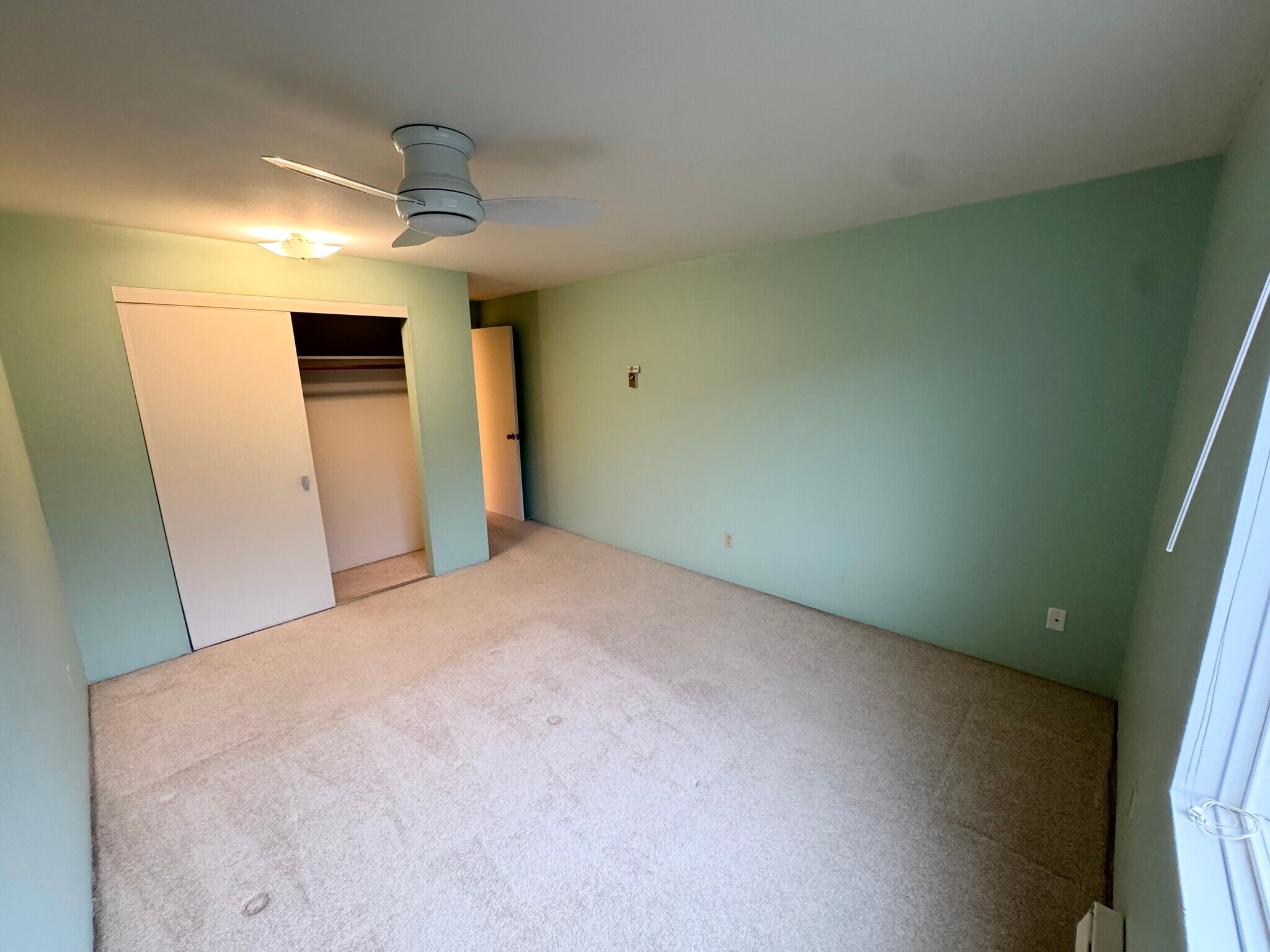 Building Photo - 7001 Sand Point Way NE