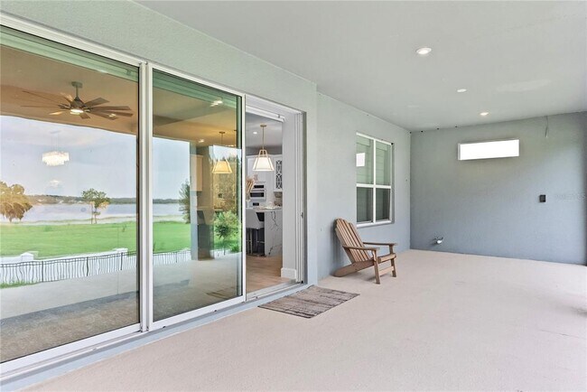 Building Photo - 3375 Buoy Cir