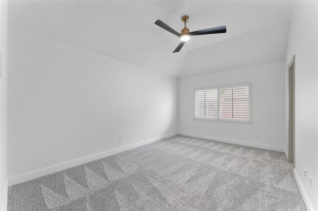Building Photo - 3316 Westover Dr