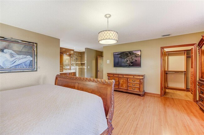 Building Photo - 16520 SW 272nd St