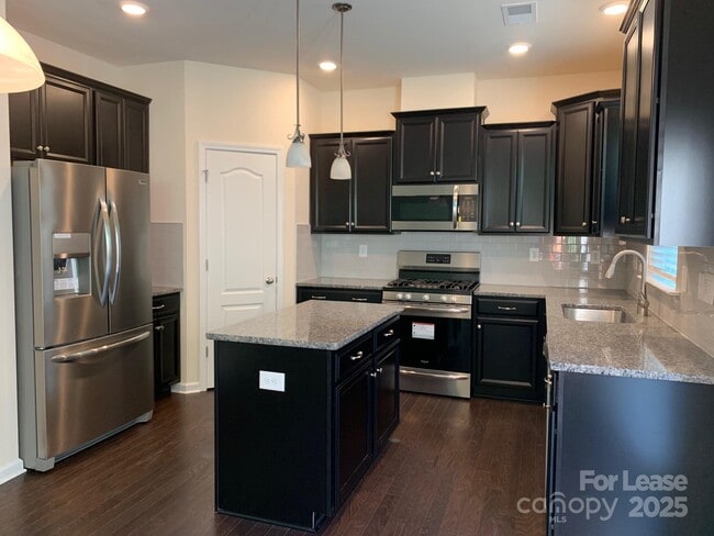 Building Photo - 143 Wrangell Dr