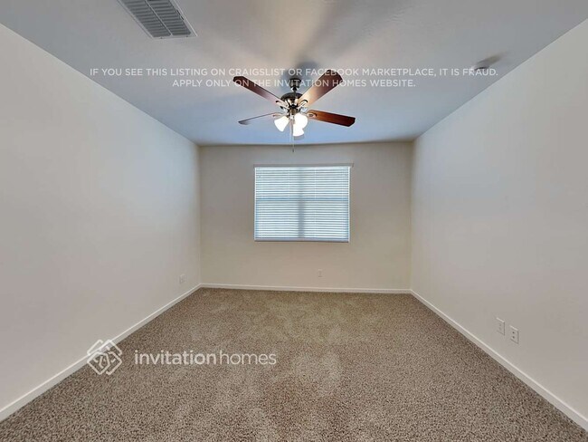 Building Photo - 17692 W Fetlock Trail