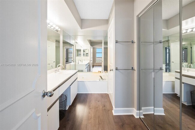 Building Photo - 3400 NE 192 St