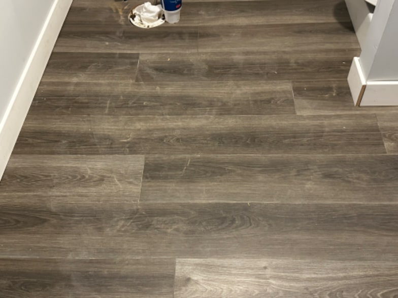 Building Photo - 811 W 8th St