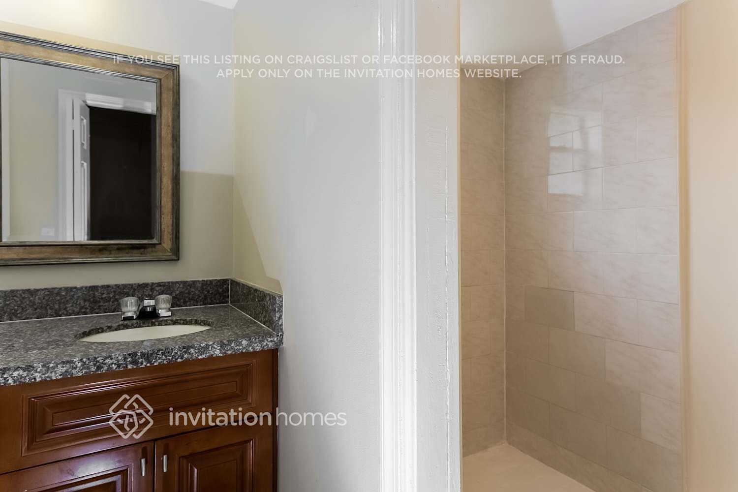 Building Photo - 782 Ryanwood Dr