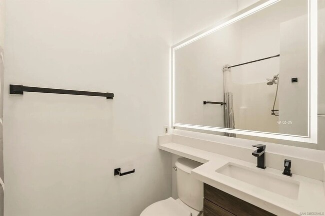 Building Photo - 6404 Zena Dr