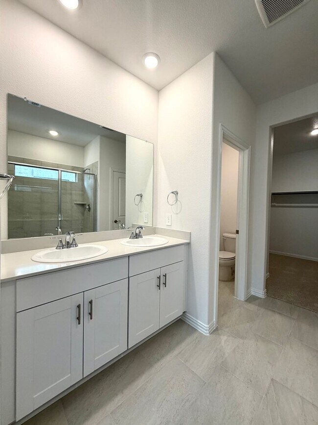 Building Photo - New Construction 5 Bedrooms backs to greenbelt!