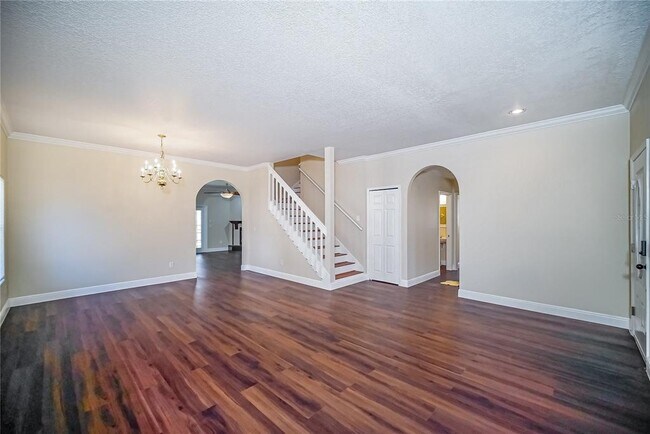 Building Photo - 2509 Skif Dr