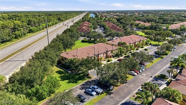 Building Photo - 9409 Ivy Brook Run