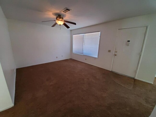 Building Photo - 6816 Hemp Ct