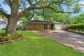 Building Photo - 4629 Cedar Oaks Ln