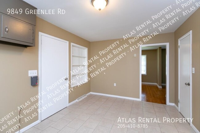 Building Photo - 9849 Greenlee Rd
