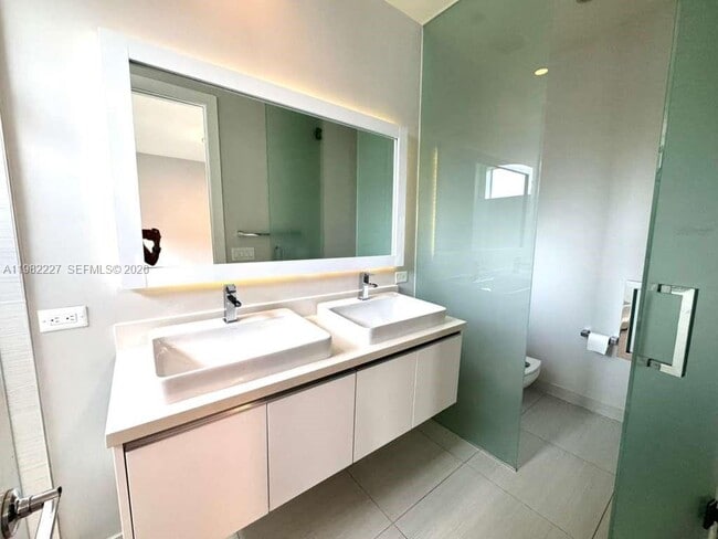 Building Photo - 6458 NW 103rd Psge