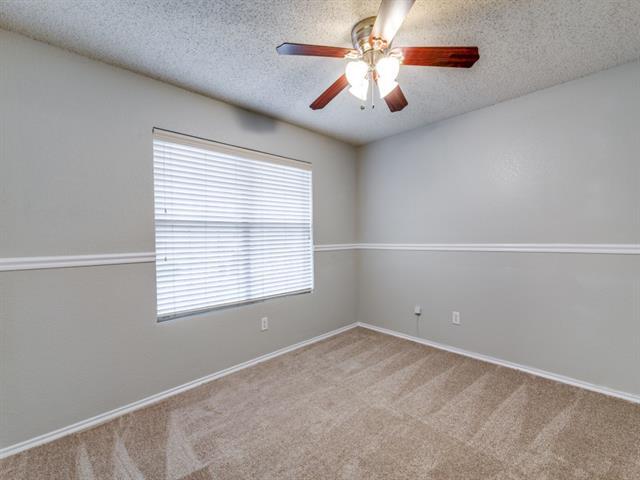 Building Photo - 632 Condor Trail