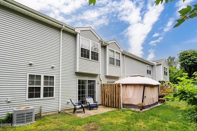 Building Photo - 119 Sandpiper Ln