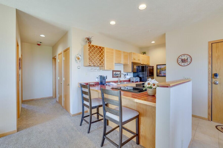 Building Photo - 91400 Ryan Gulch Rd