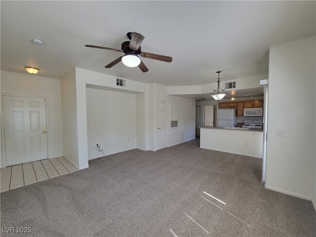 Building Photo - 3822 Ormond Beach St