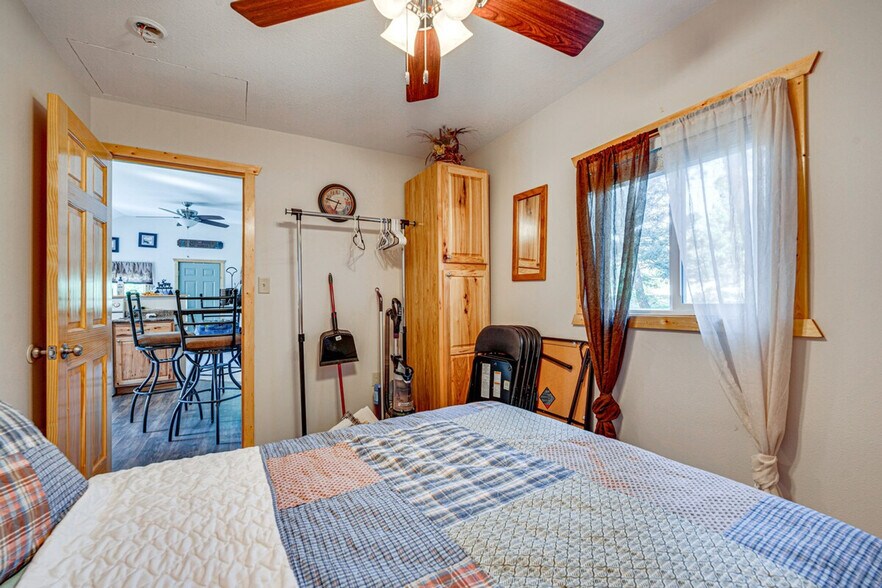 Building Photo - 2363 US-34