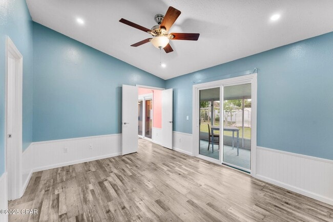 Building Photo - 1505 S Berthe Ave