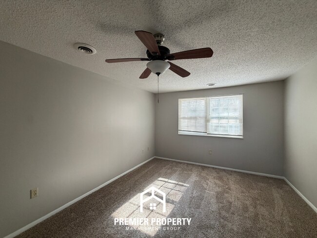 Building Photo - 7057 Catalpa Hill Cove