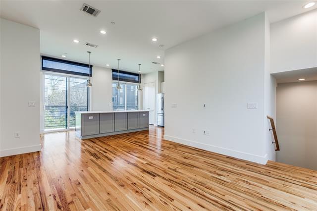 Building Photo - 4426 Cabell Dr