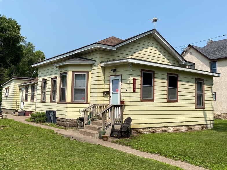 Building Photo - 1527 Wood St