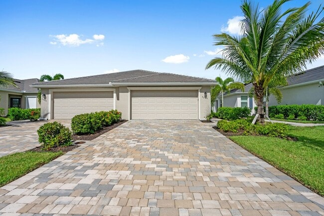 Building Photo - 4240 Lemongrass Dr