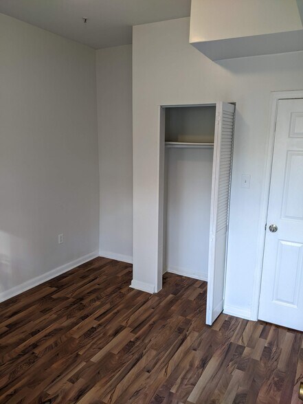 1st bedroom - 1912 9th St NW