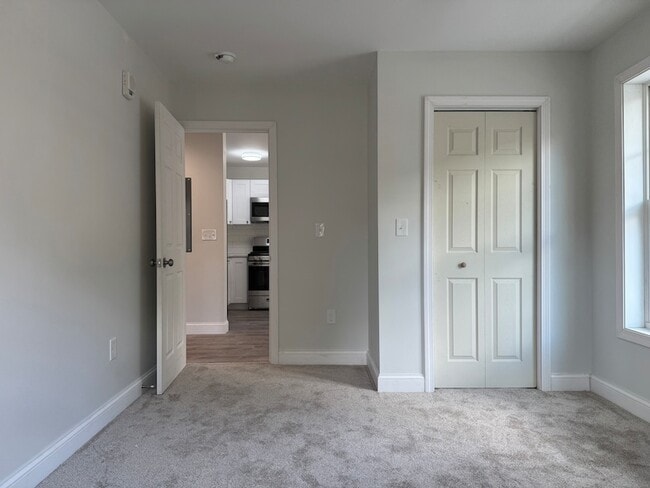 Building Photo - 1085 Whalley Ave