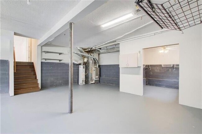 Building Photo - 3029 Clove Tree Ln