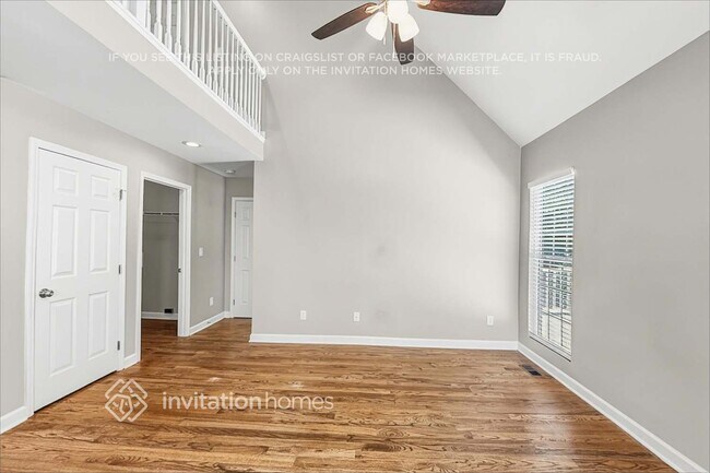 Building Photo - 6984 Forest Manor Dr