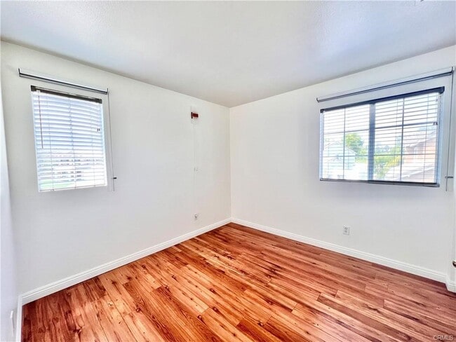 Building Photo - 3795 Plantation Cir